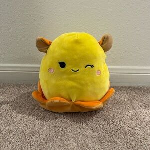 Bijan the octopus yellow and perfect for kids